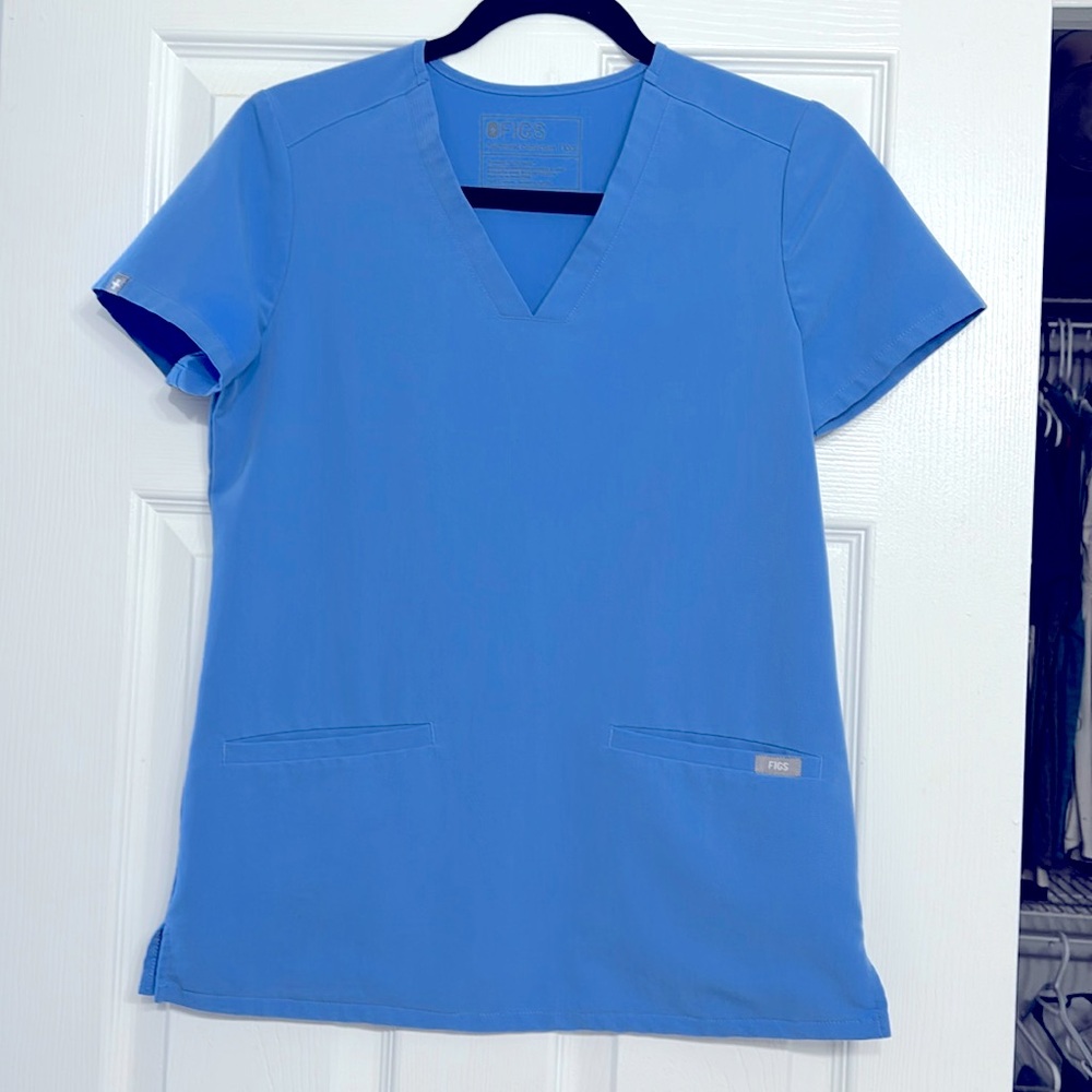 👩‍⚕️FIG SCRUB TOP!!